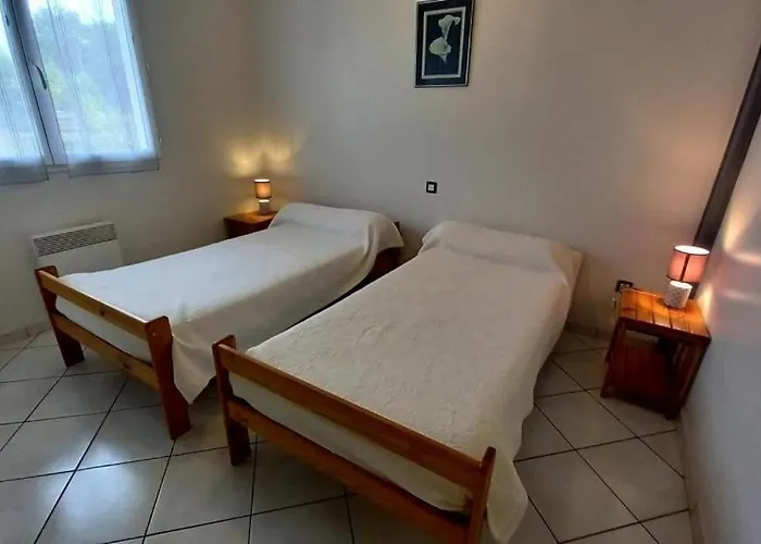 Le Gravieres Buglose